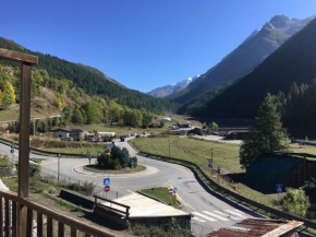Villa millefiori falda argentera Sauze Di Cesana
